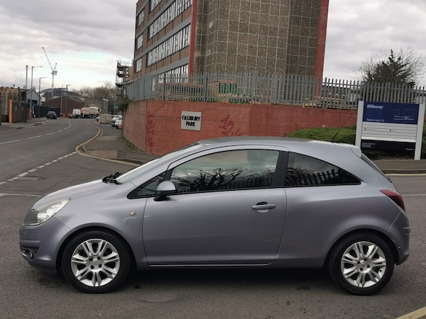 Used Vauxhall Corsa 2010 for sale - 74041631: Photo 9