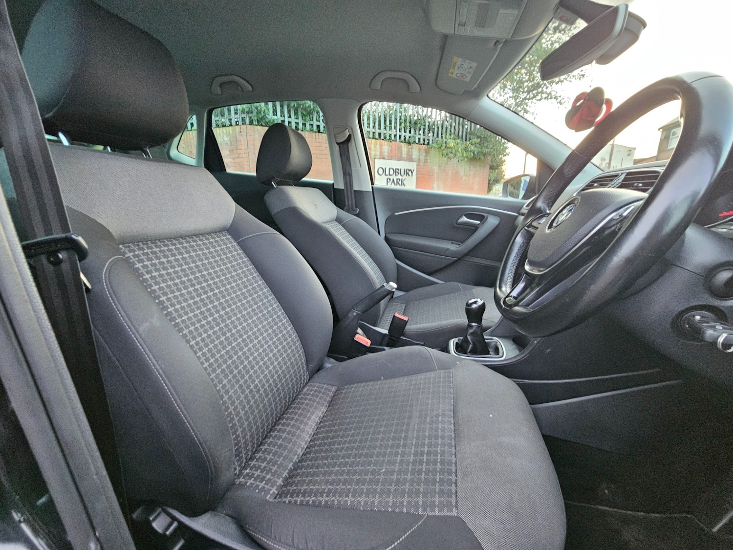 Used Volkswagen Polo 2016 for sale - 76672236: Photo 14