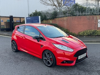 Used Ford Fiesta 2013 for sale - 77052630: Photo