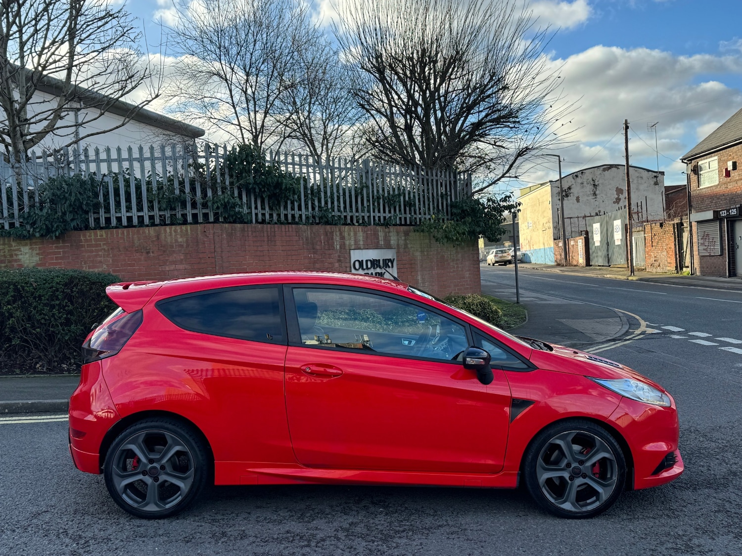 Used Ford Fiesta 2013 for sale - 77052630: Photo 5