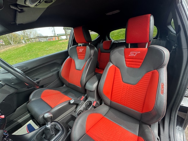 Used Ford Fiesta 2014 for sale - 74360474: Photo 14