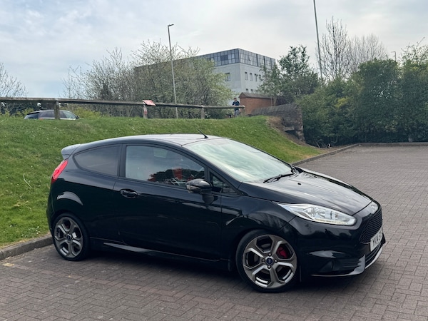 Used Ford Fiesta 2014 for sale - 74360474: Photo 9