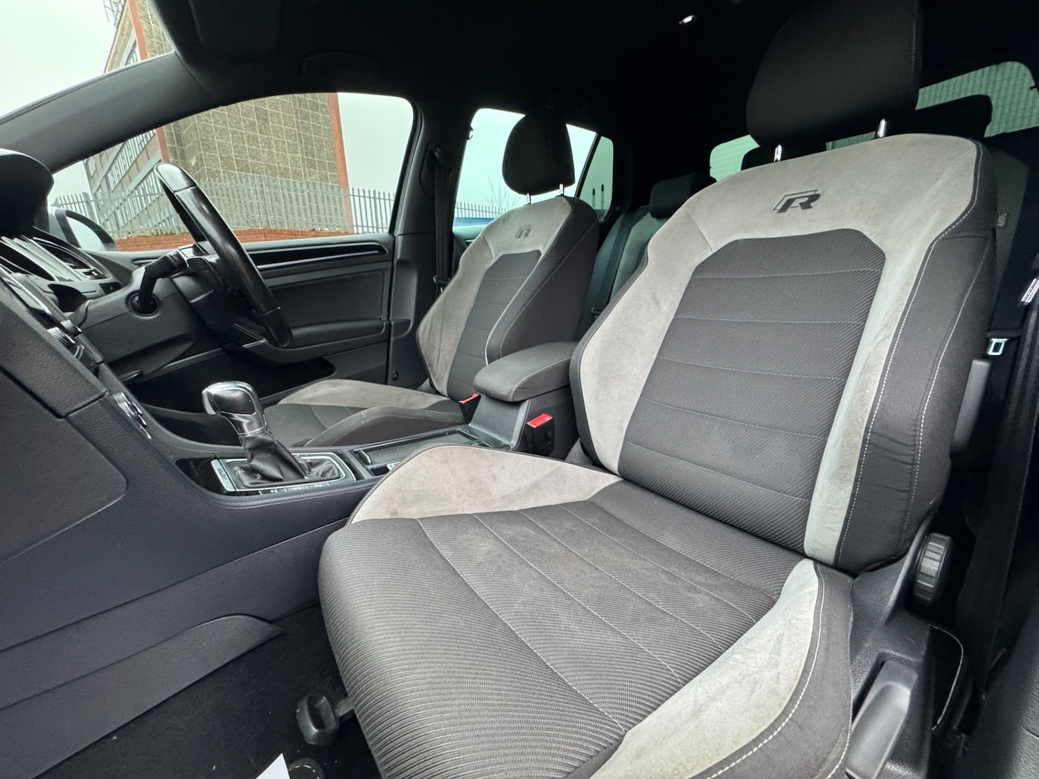 Used Volkswagen Golf 2014 for sale - 77370197: Photo 15