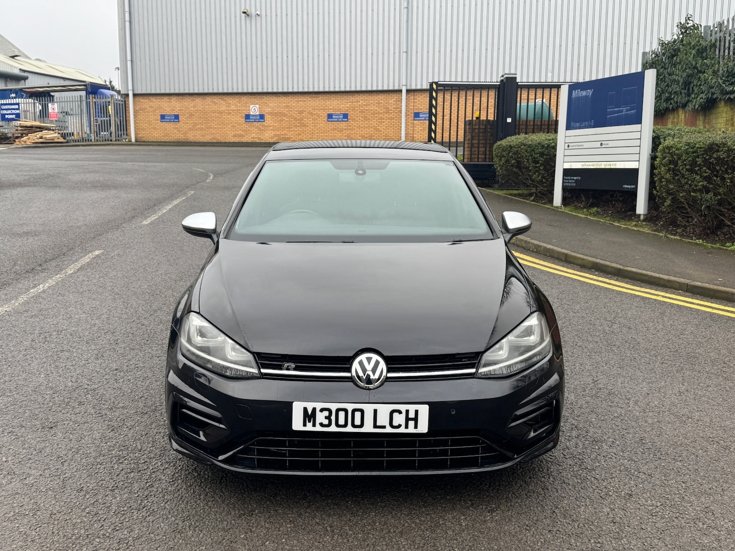 Used Volkswagen Golf 2014 for sale - 77370197: Photo 4