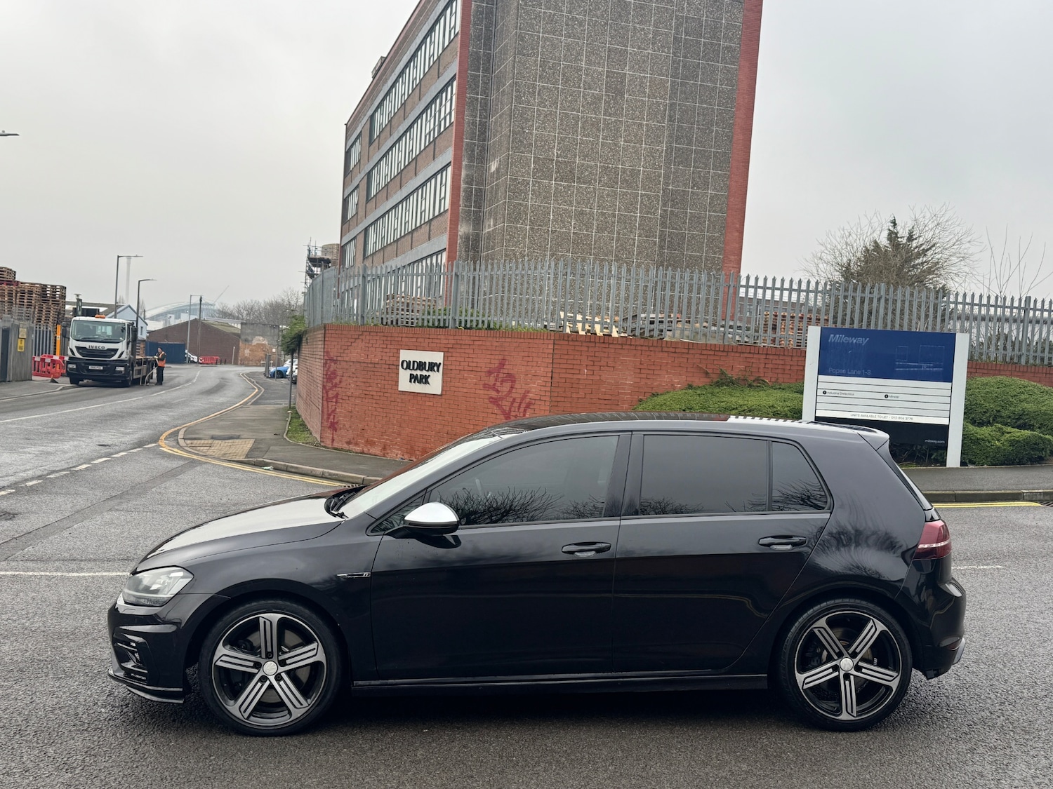 Used Volkswagen Golf 2014 for sale - 77370197: Photo 9