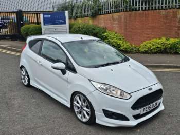Used Ford Fiesta 2015 for sale - 74412673: Photo
