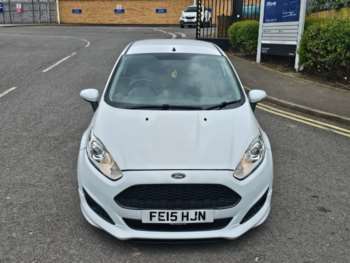 Used Ford Fiesta 2015 for sale - 74412673: Photo