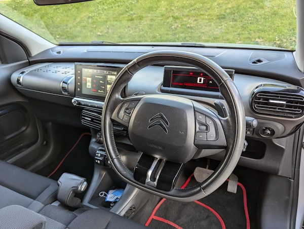 Used Citroen C4 Cactus 2015 for sale - 74192755: Photo 17