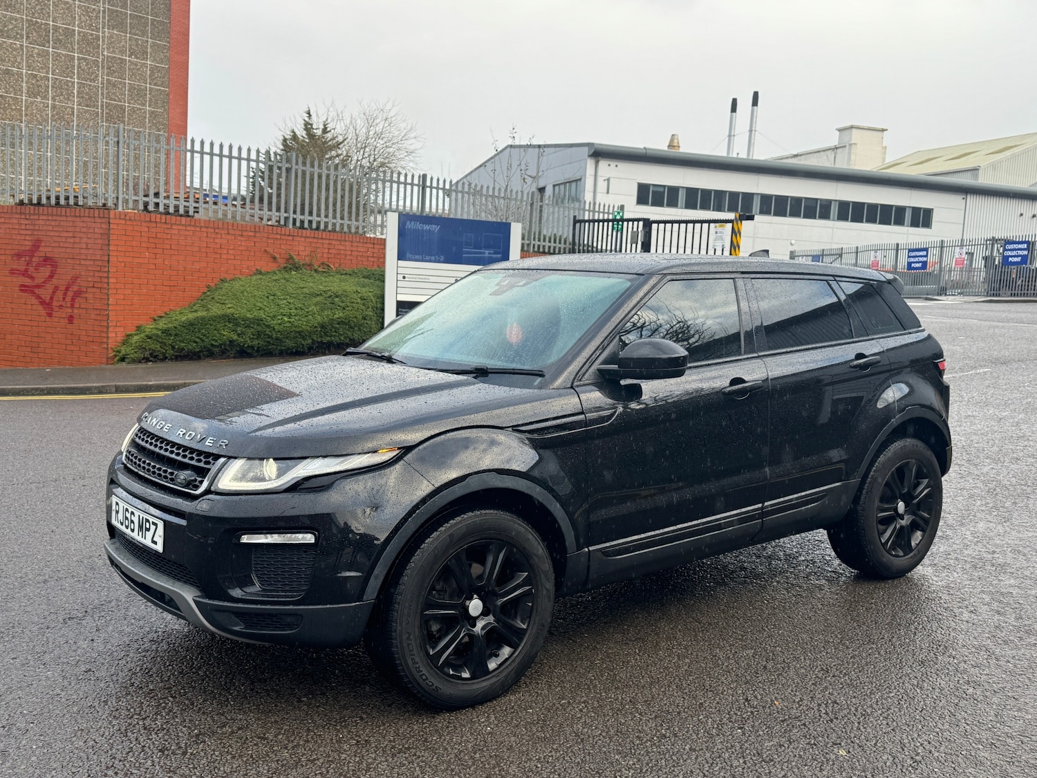 Used Land Rover Range Rover Evoque 2017 for sale - 77204974: Photo 12