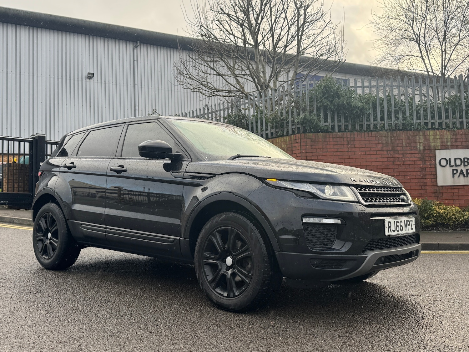 Used Land Rover Range Rover Evoque 2017 for sale - 77204974: Photo 2