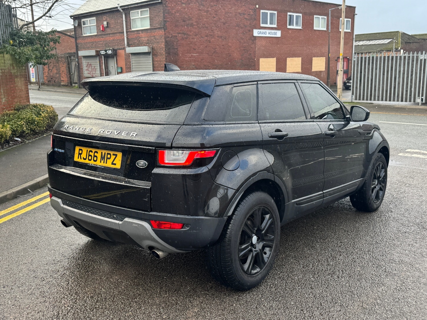 Used Land Rover Range Rover Evoque 2017 for sale - 77204974: Photo 6