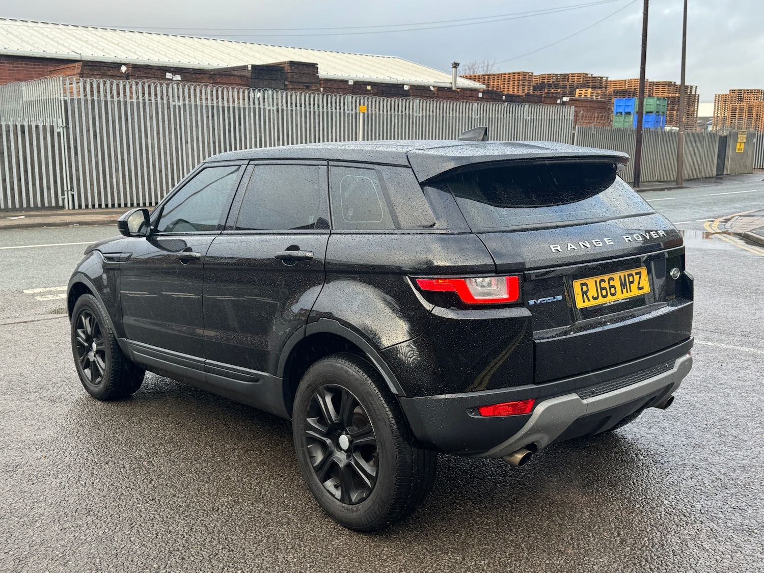 Used Land Rover Range Rover Evoque 2017 for sale - 77204974: Photo 8