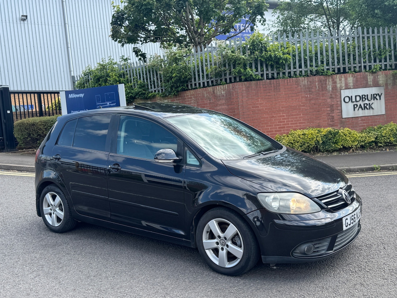 Used Volkswagen Golf Plus 2006 for sale - 76381492: Photo 3