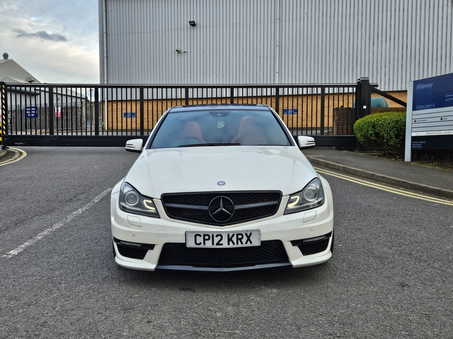 Used Mercedes-Benz C Class 2012 for sale - 78135470: Photo 12