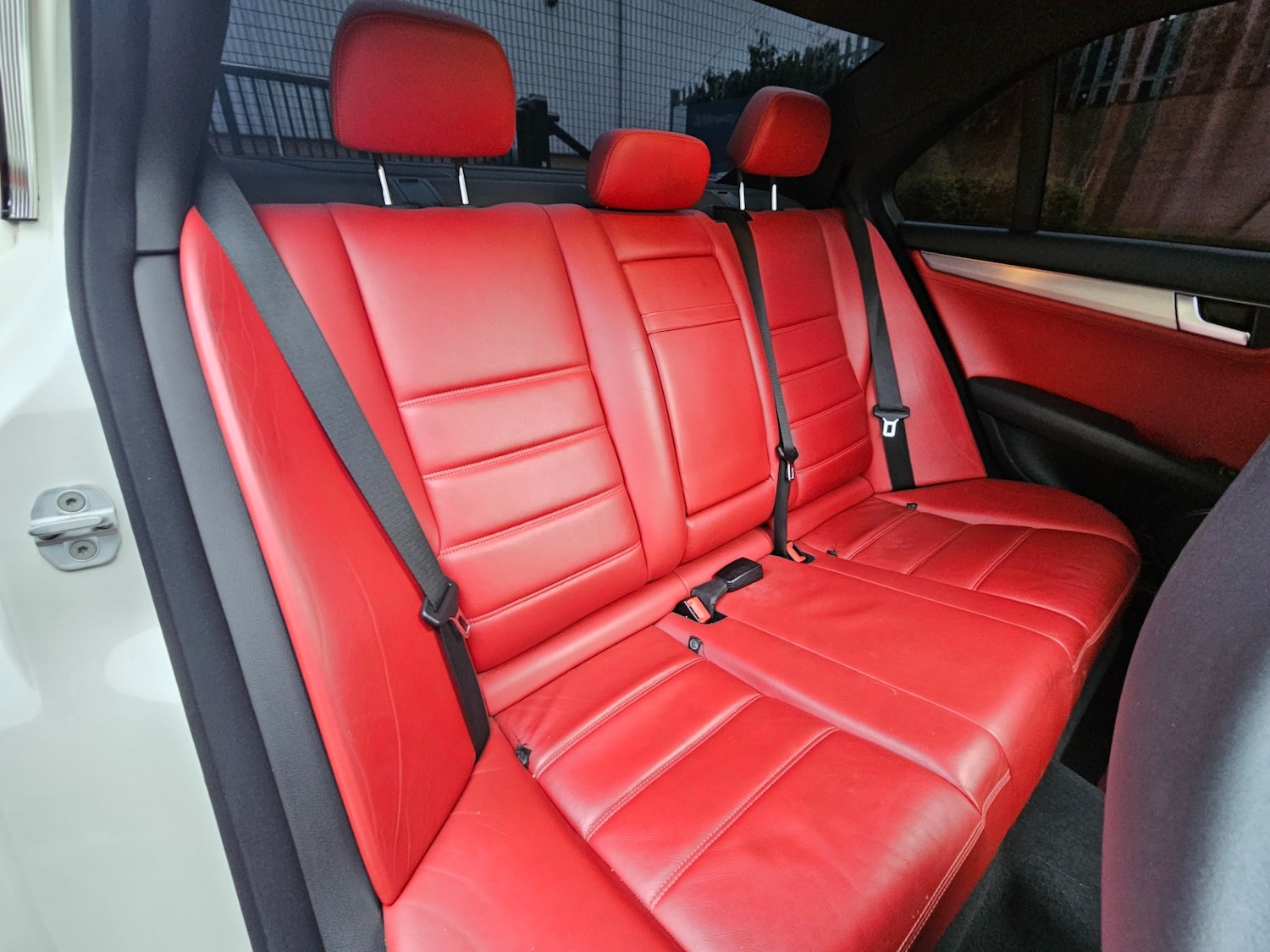 Used Mercedes-Benz C Class 2012 for sale - 78135470: Photo 16