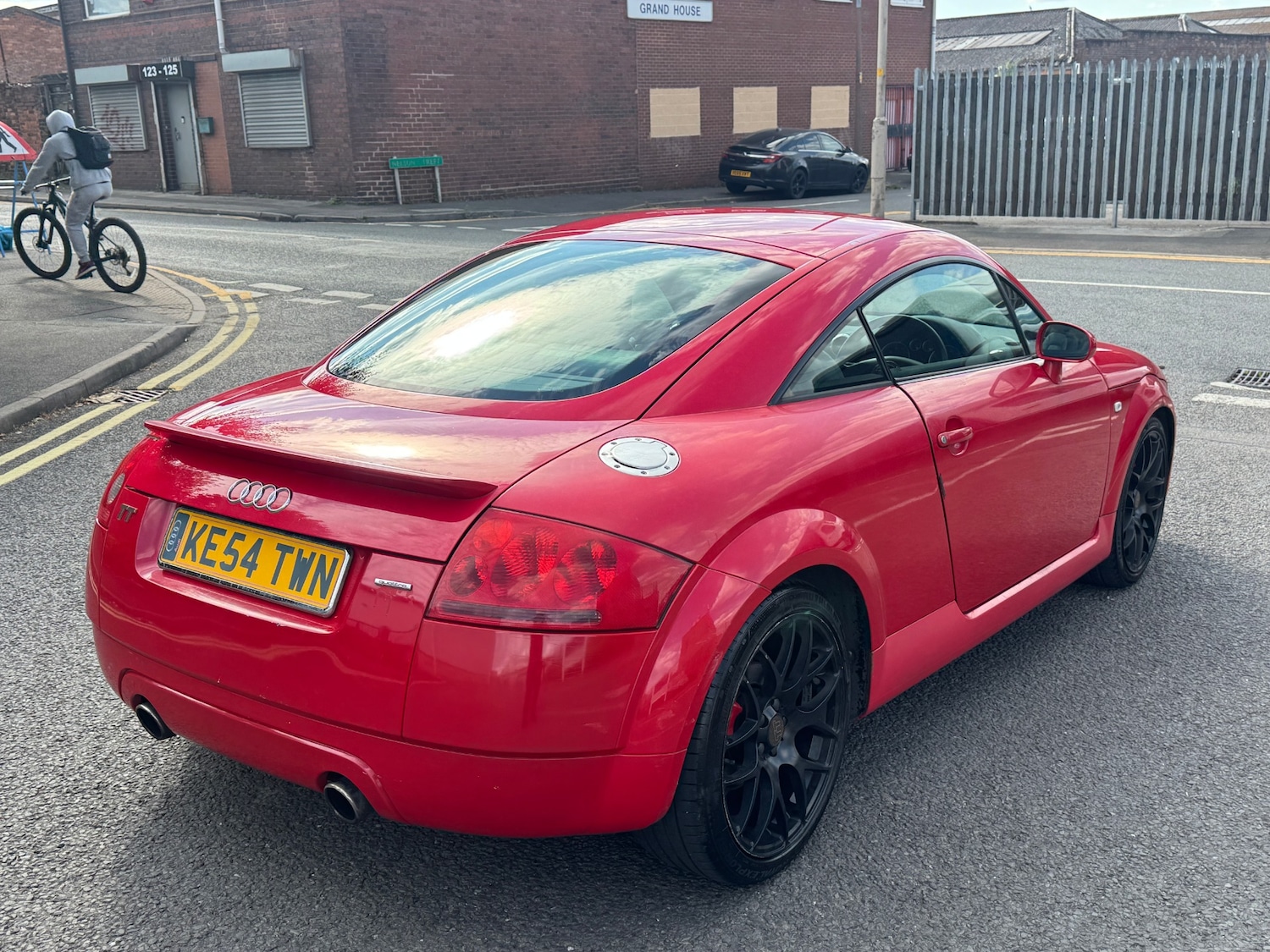 Vehicle 6