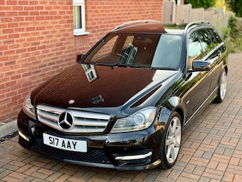 Used Mercedes-Benz C Class 2011 for sale - 77052658: Photo