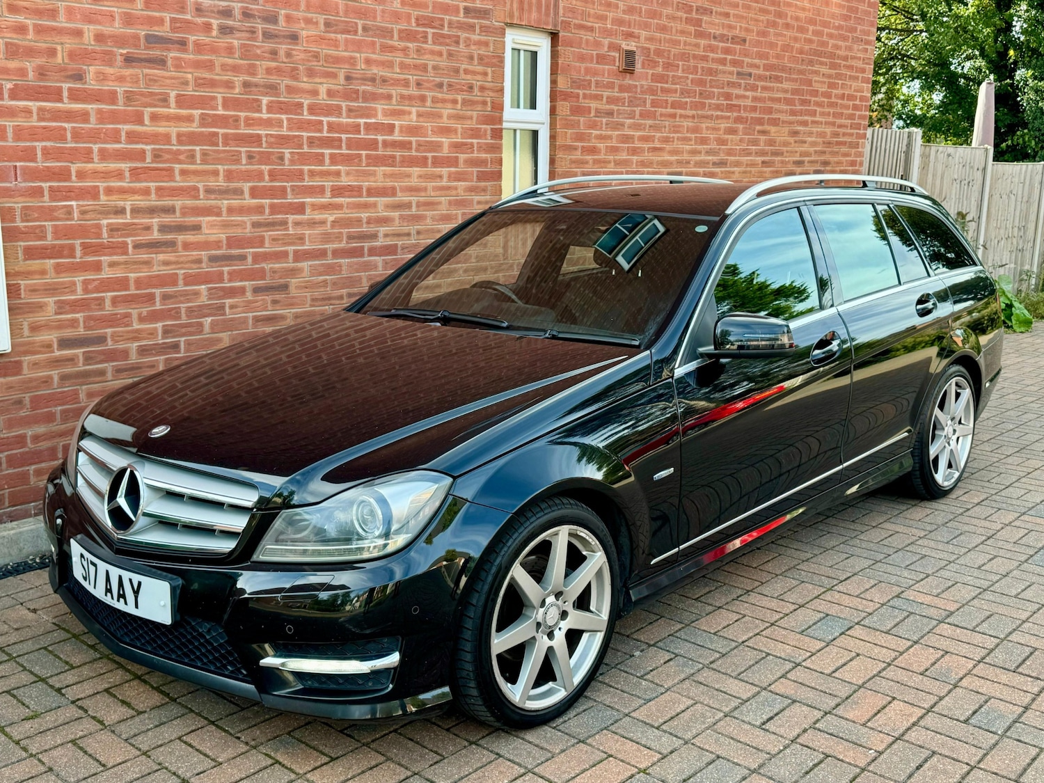 Used Mercedes-Benz C Class 2011 for sale - 77052658: Photo 3