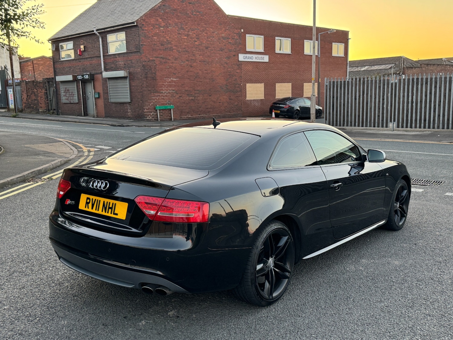 Used Audi A5 2011 for sale - 76070665: Photo 6
