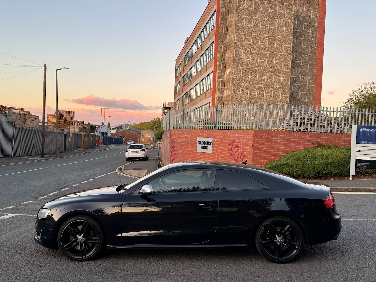 Used Audi A5 2011 for sale - 76070665: Photo 9