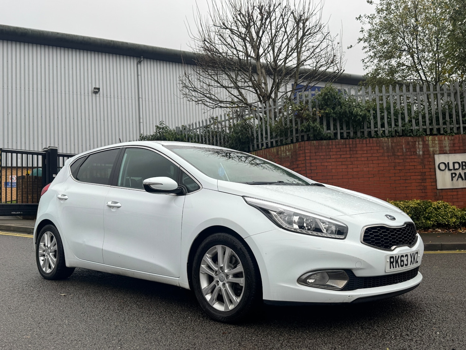 Used Kia Ceed 2013 for sale - 76672282: Photo 2