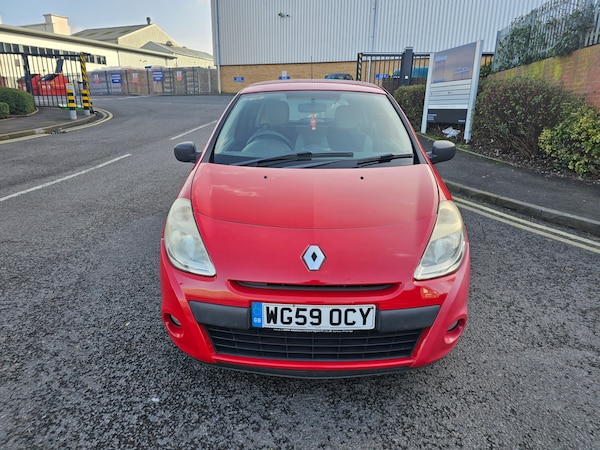 Used Renault Clio 2010 for sale - 73527718: Photo 4