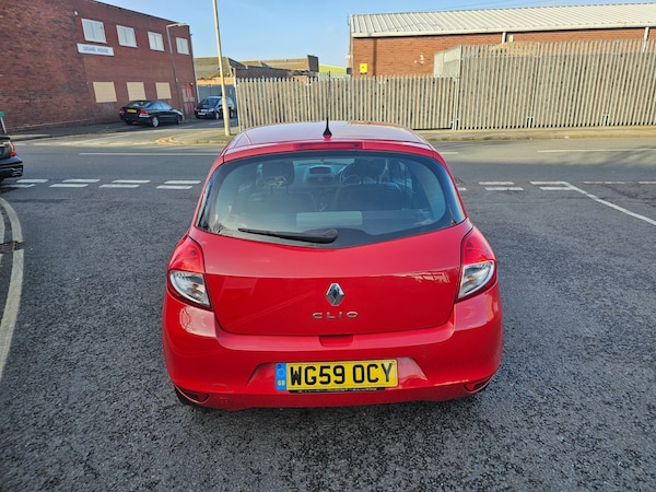 Used Renault Clio 2010 for sale - 73527718: Photo 8