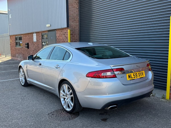 Used Jaguar XF 2009 for sale - 74682685: Photo 8