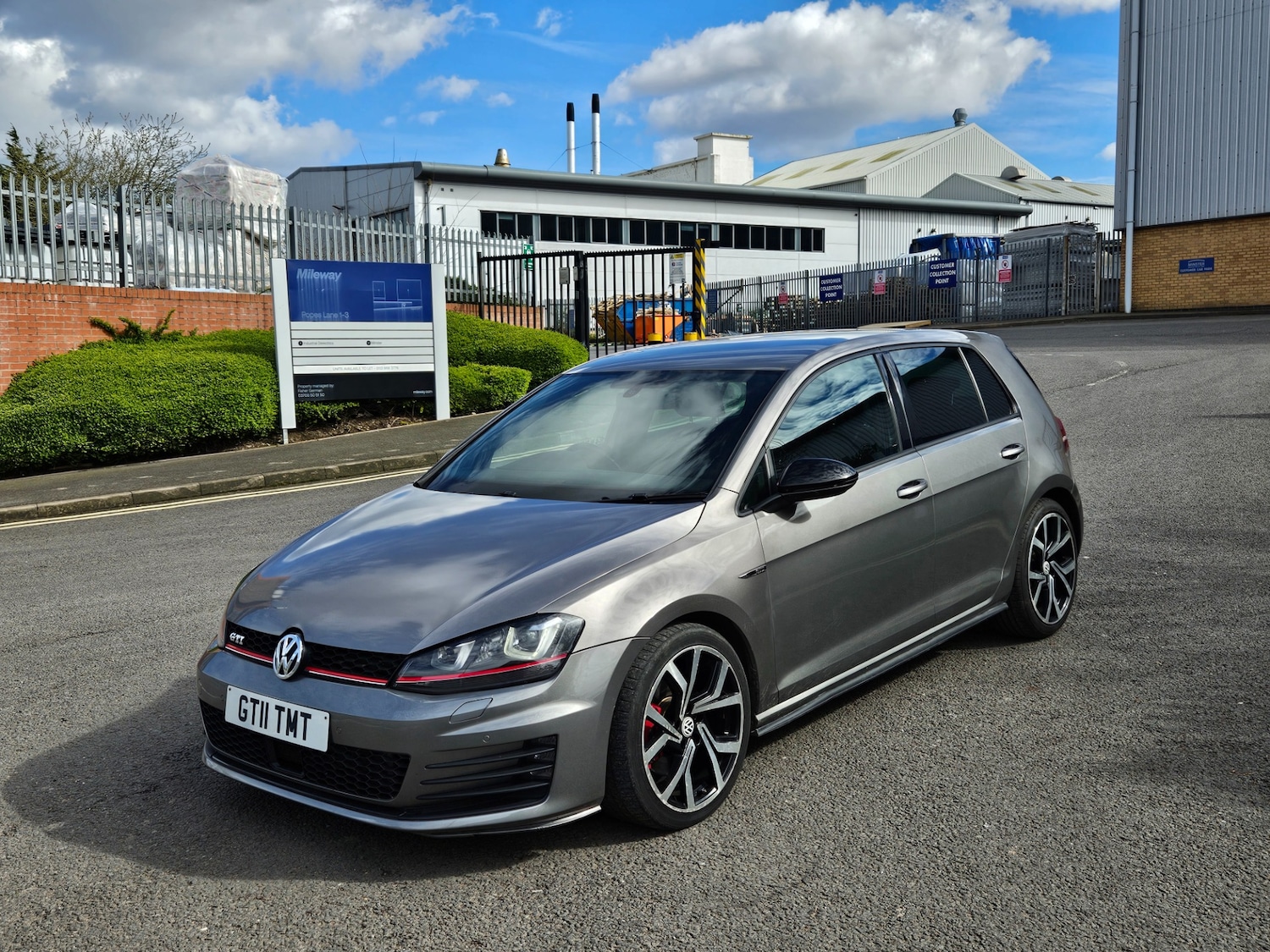 Used Volkswagen Golf 2013 for sale - 78032571: Photo 11