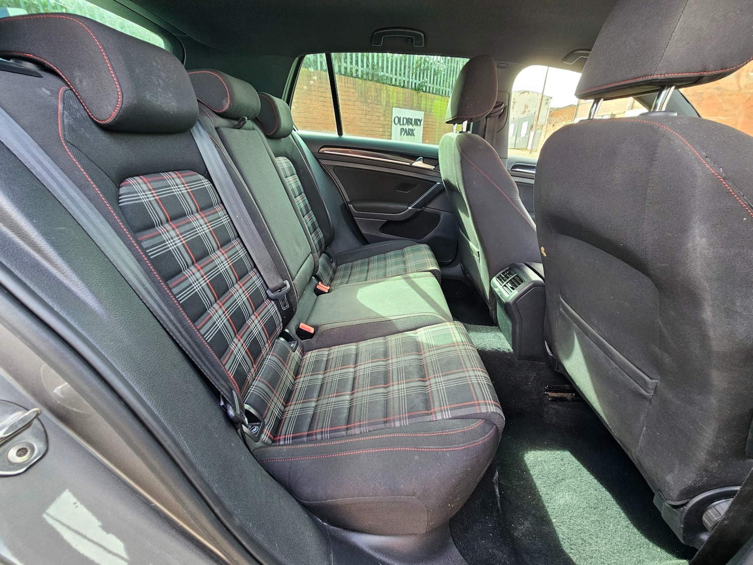 Used Volkswagen Golf 2013 for sale - 78032571: Photo 17