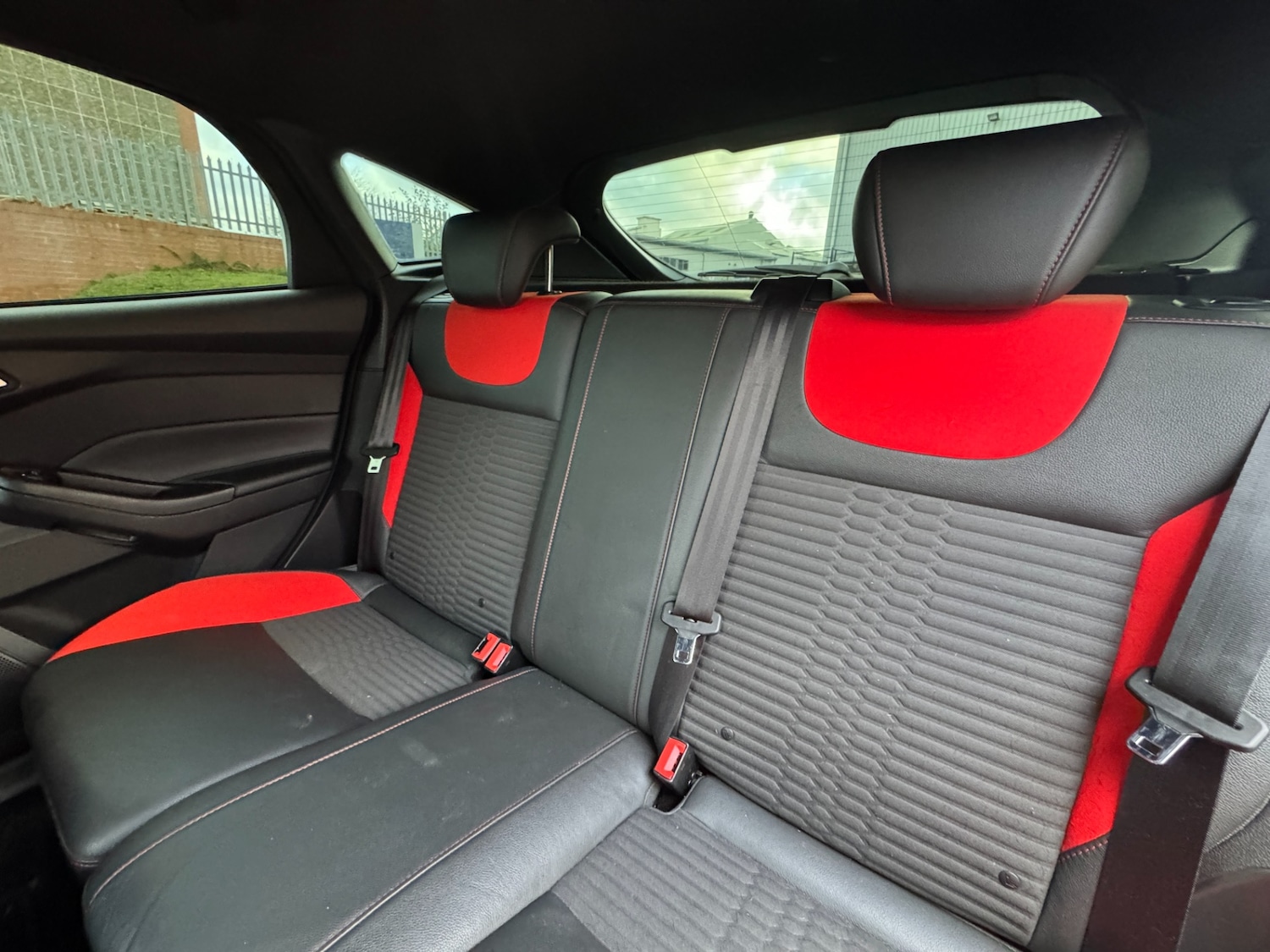 Used Ford Focus 2013 for sale - 77052627: Photo 17