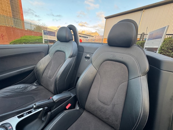 Used Audi TT 2010 for sale - 74146221: Photo 14