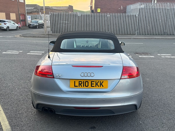 Used Audi TT 2010 for sale - 74146221: Photo 6