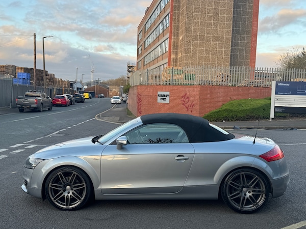 Used Audi TT 2010 for sale - 74146221: Photo 8