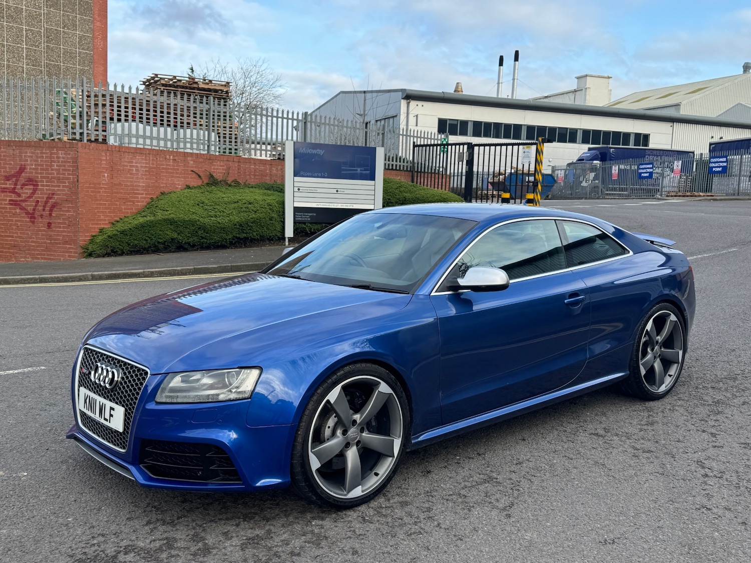 Used Audi RS5 2011 for sale - 77687720: Photo 13