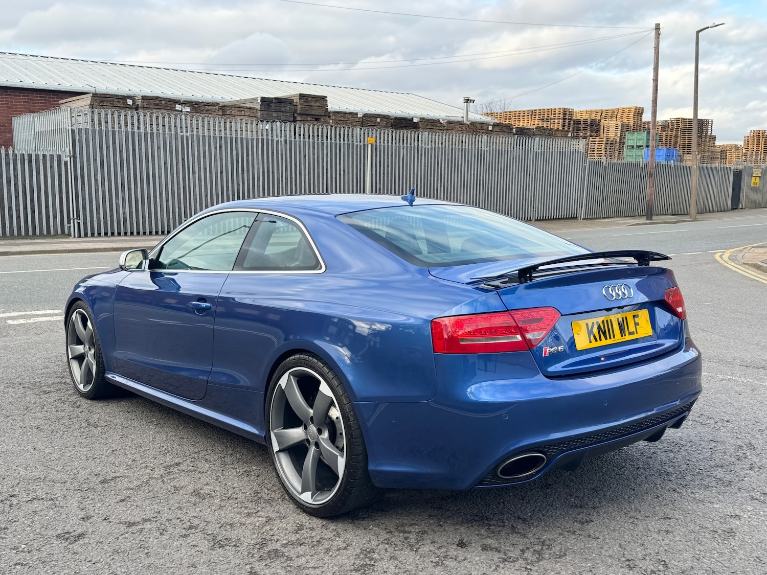 Used Audi RS5 2011 for sale - 77687720: Photo 9
