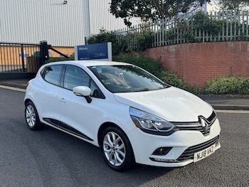 Used Renault Clio 2018 for sale - 75862607: Photo