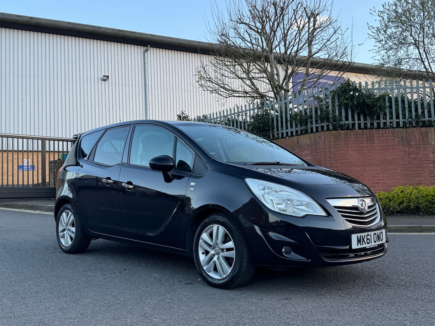 Used Vauxhall Meriva 2011 for sale - 78102303: Photo 2