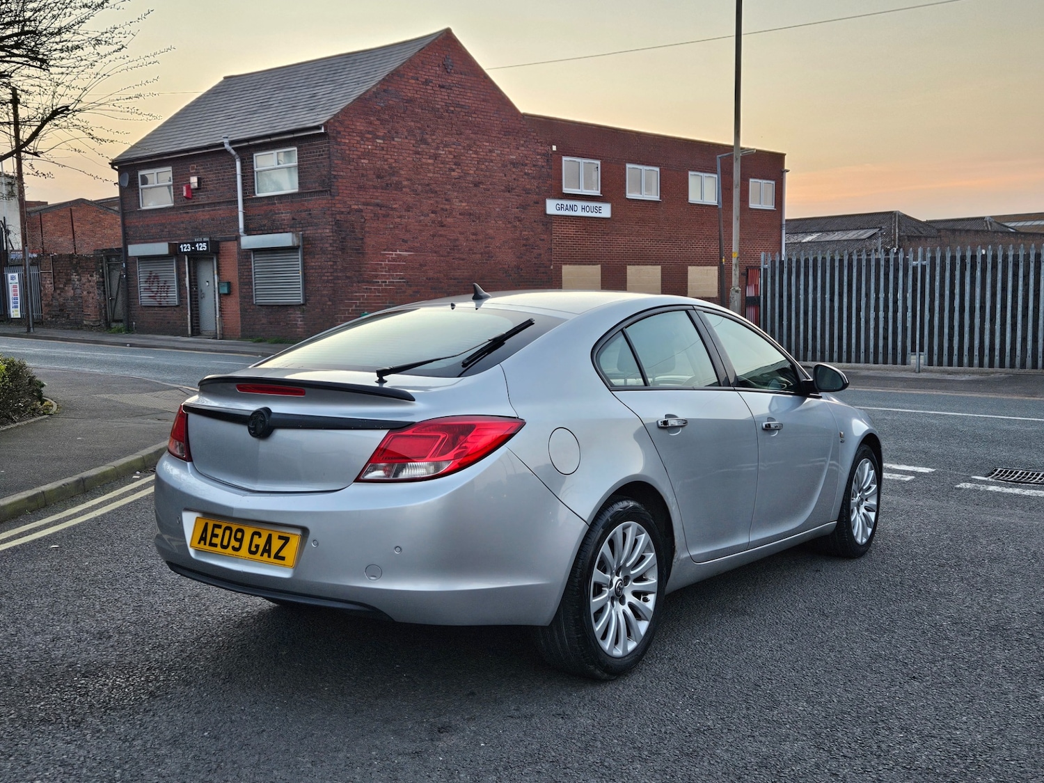 Used Vauxhall Insignia 2011 for sale - 77979917: Photo 5