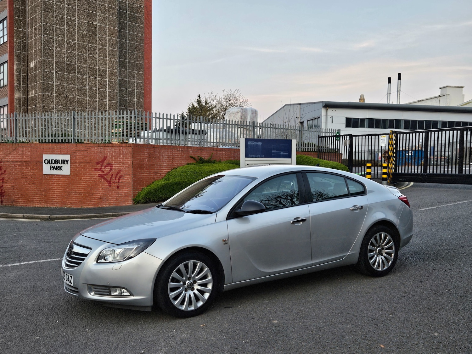 Used Vauxhall Insignia 2011 for sale - 77979917: Photo 9