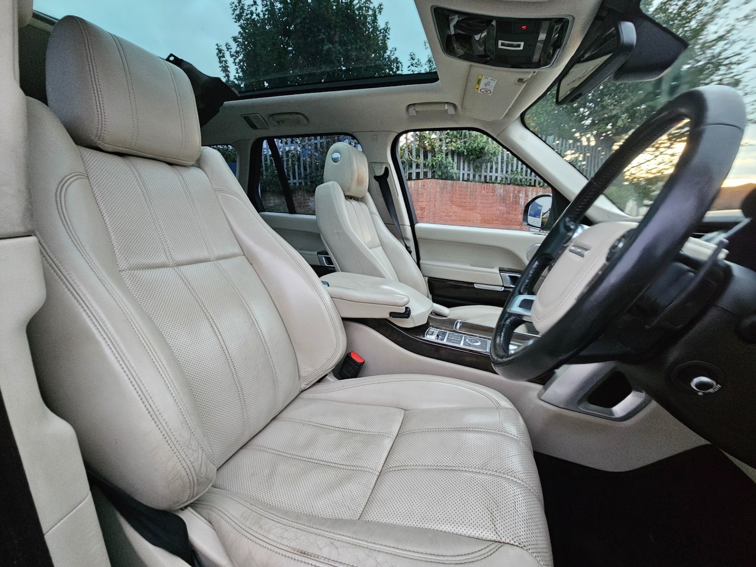 Used Land Rover Range Rover 2015 for sale - 76134347: Photo 17