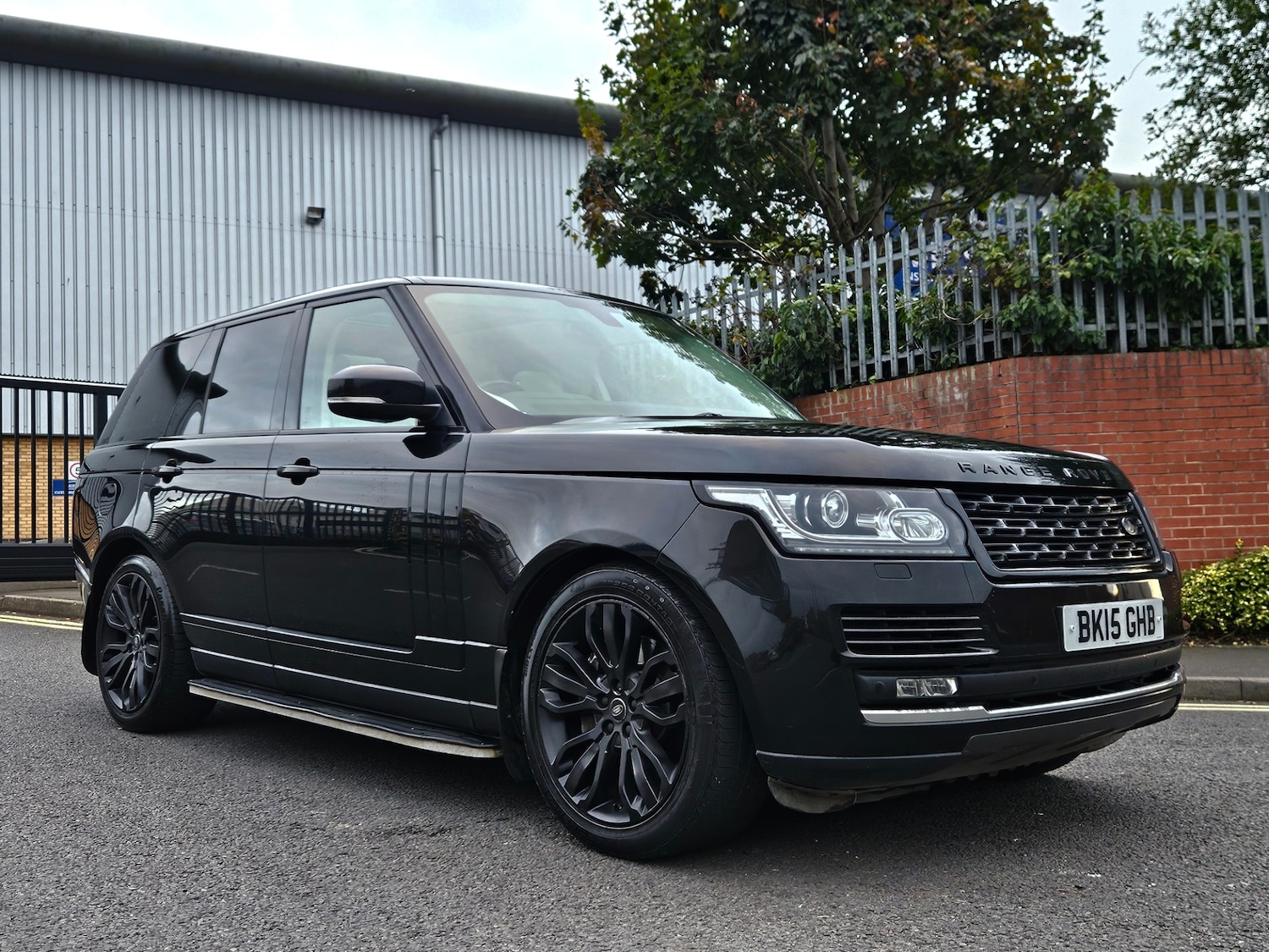 Used Land Rover Range Rover 2015 for sale - 76134347: Photo 3