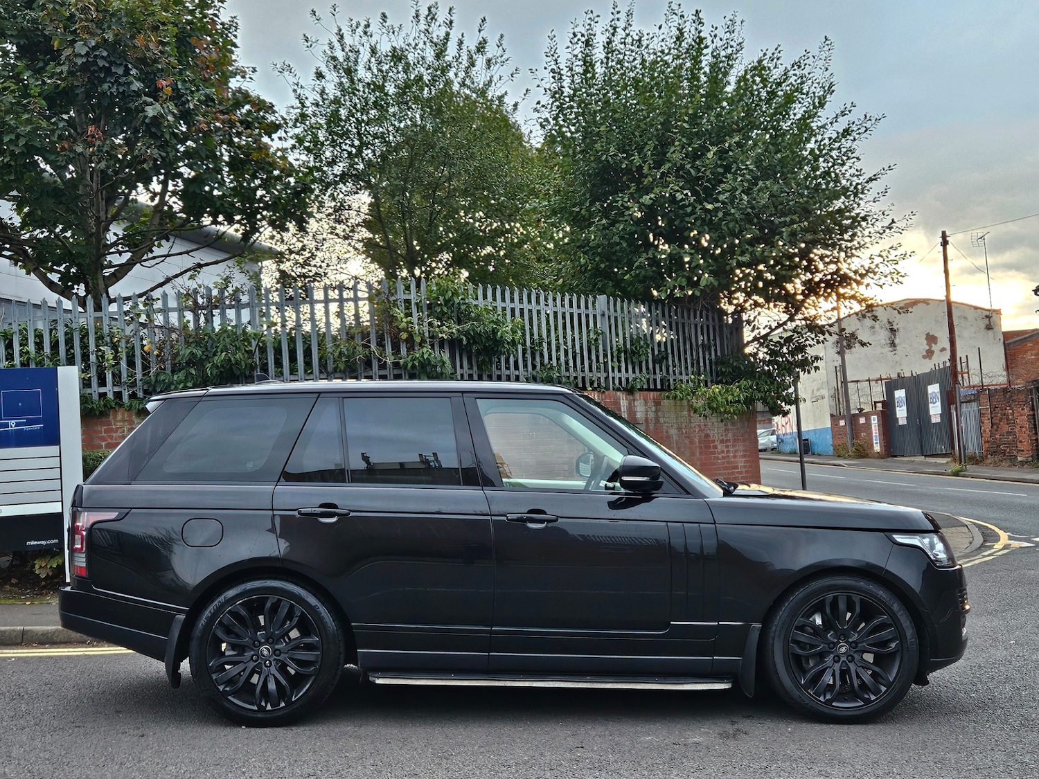 Used Land Rover Range Rover 2015 for sale - 76134347: Photo 4