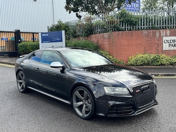 2011 (11) - 4.2 FSI Quattro 2dr S Tronic