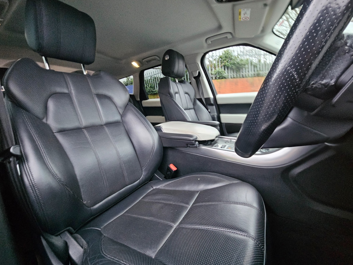 Used Land Rover Range Rover Sport 2014 for sale - 77687824: Photo 15