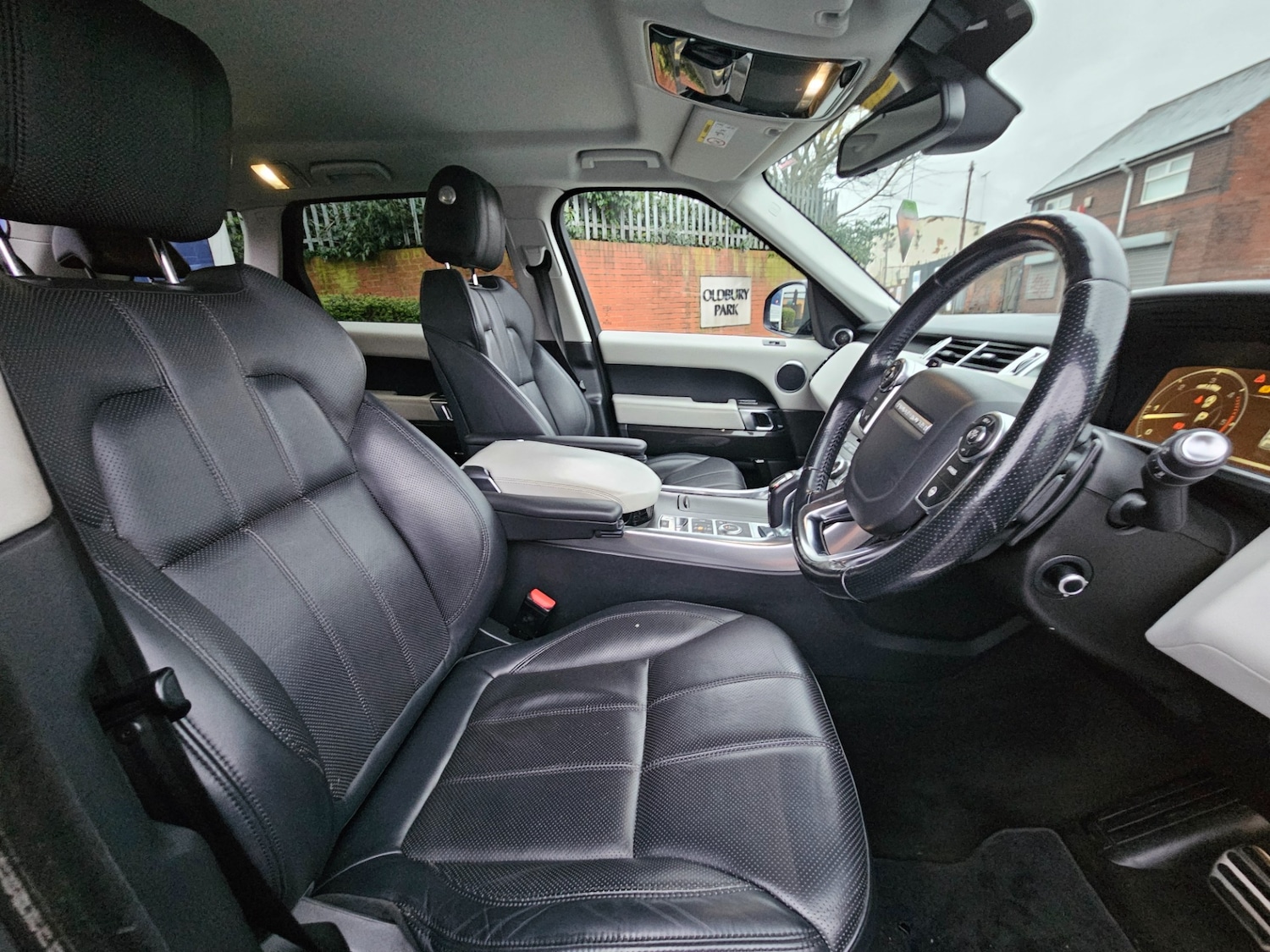 Used Land Rover Range Rover Sport 2014 for sale - 77687824: Photo 16