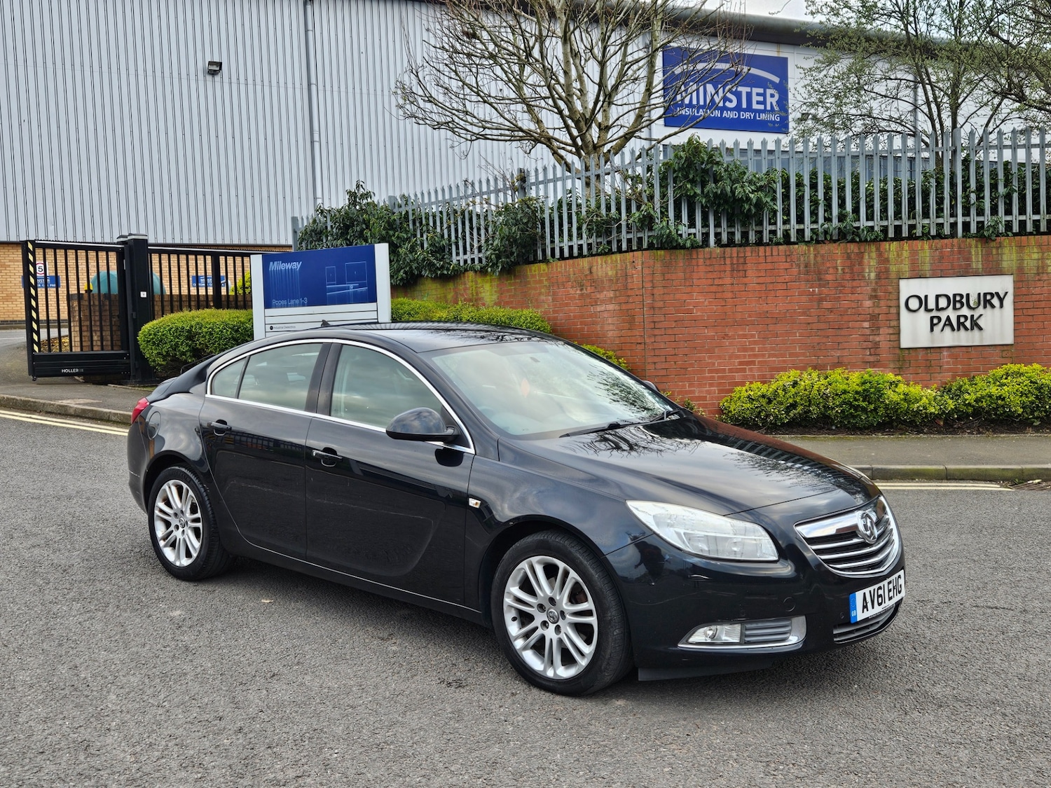 Used Vauxhall Insignia 2011 for sale - 78033567: Photo 3