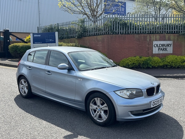Used BMW 1 Series 2009 for sale - 74360373: Photo 1
