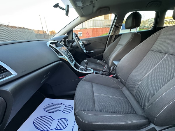Used Vauxhall Astra 2014 for sale - 76070663: Photo 14