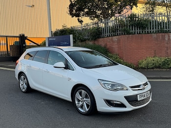 Vauxhall - Astra